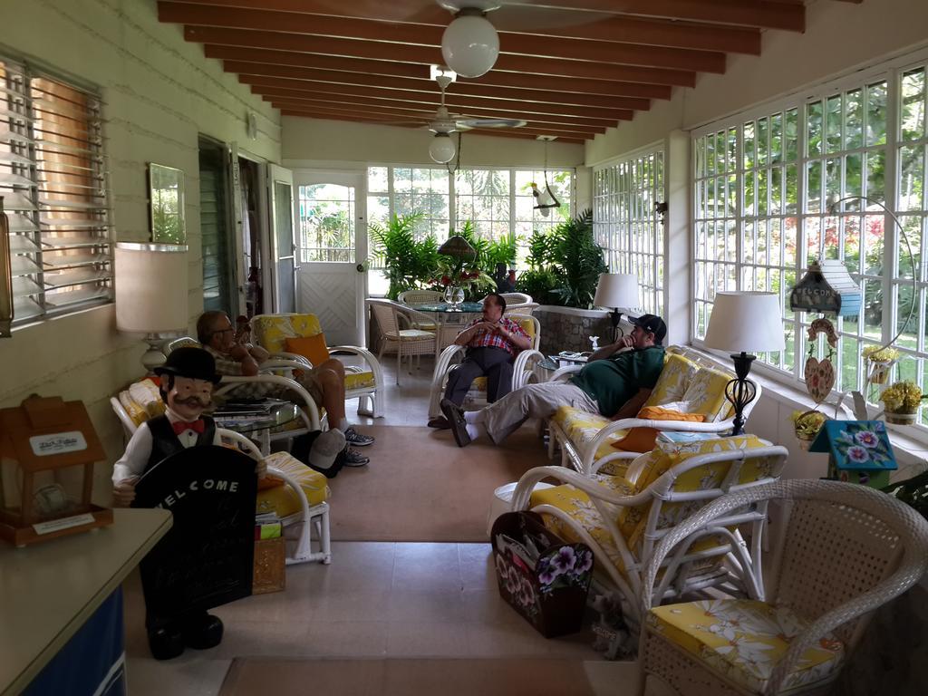 Park Eden Bed & Breakfast Los Llanitos Kültér fotó