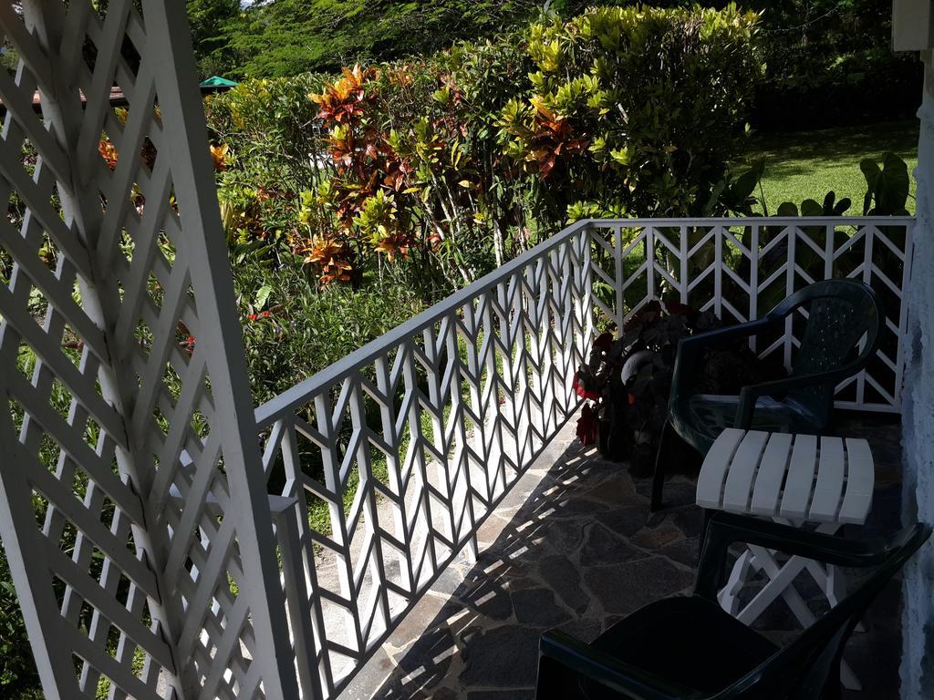 Park Eden Bed & Breakfast Los Llanitos Szoba fotó